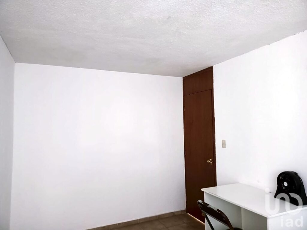 RENTO LOCAL PARA OFICINAS EN AV, INDUSTRIALIZACION No.2B No.05(CINCO) , COL ALAMOS 2a SECCION, QRO.