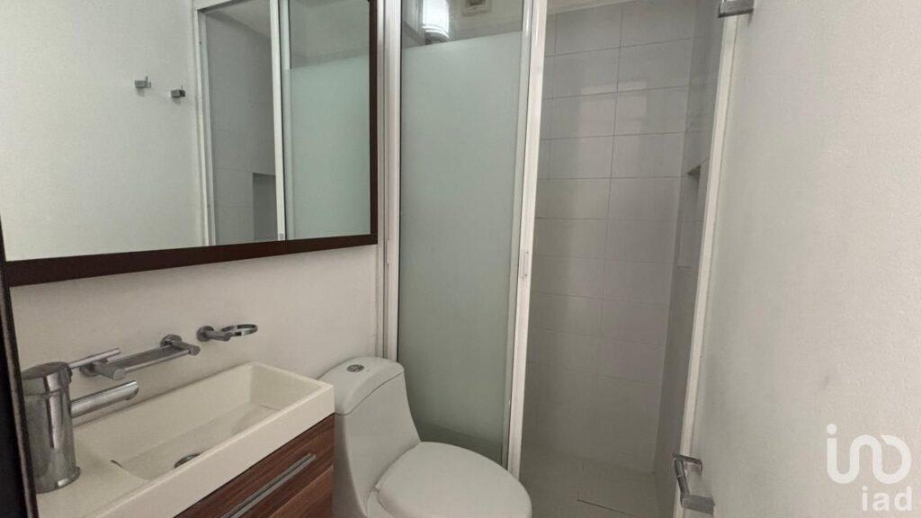 Venta departamento exterior con balcón, Narvarte Oriente Cdmx 14 años