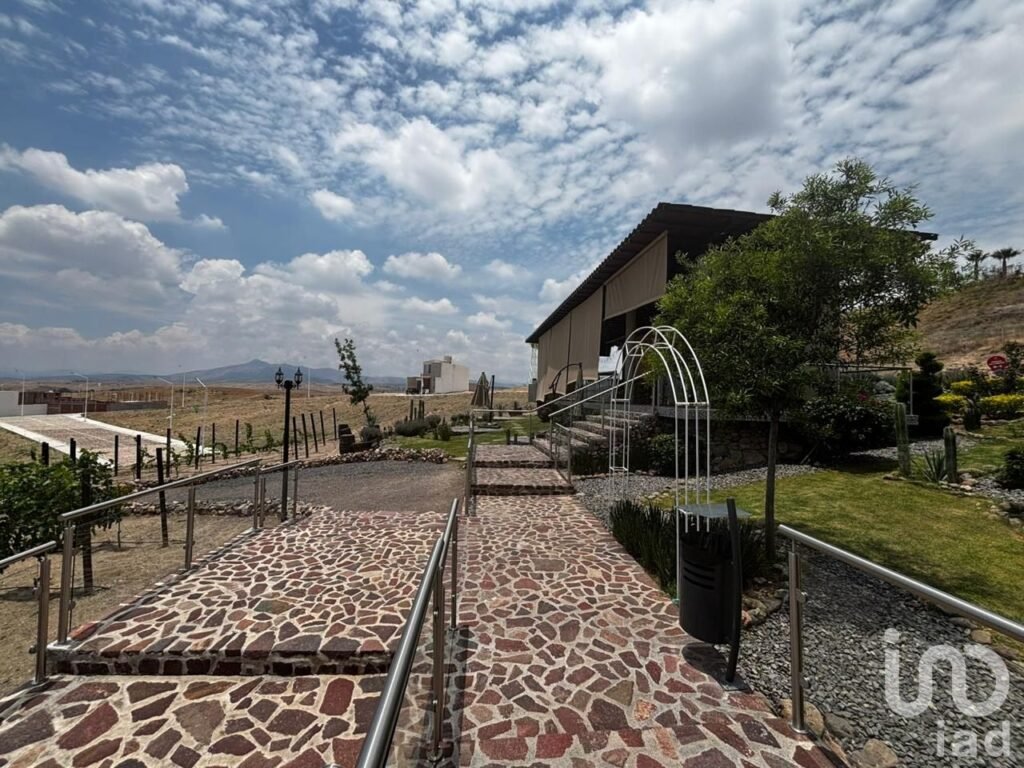 Terreno Colina de los Infantes Manzana 1 Lote 21