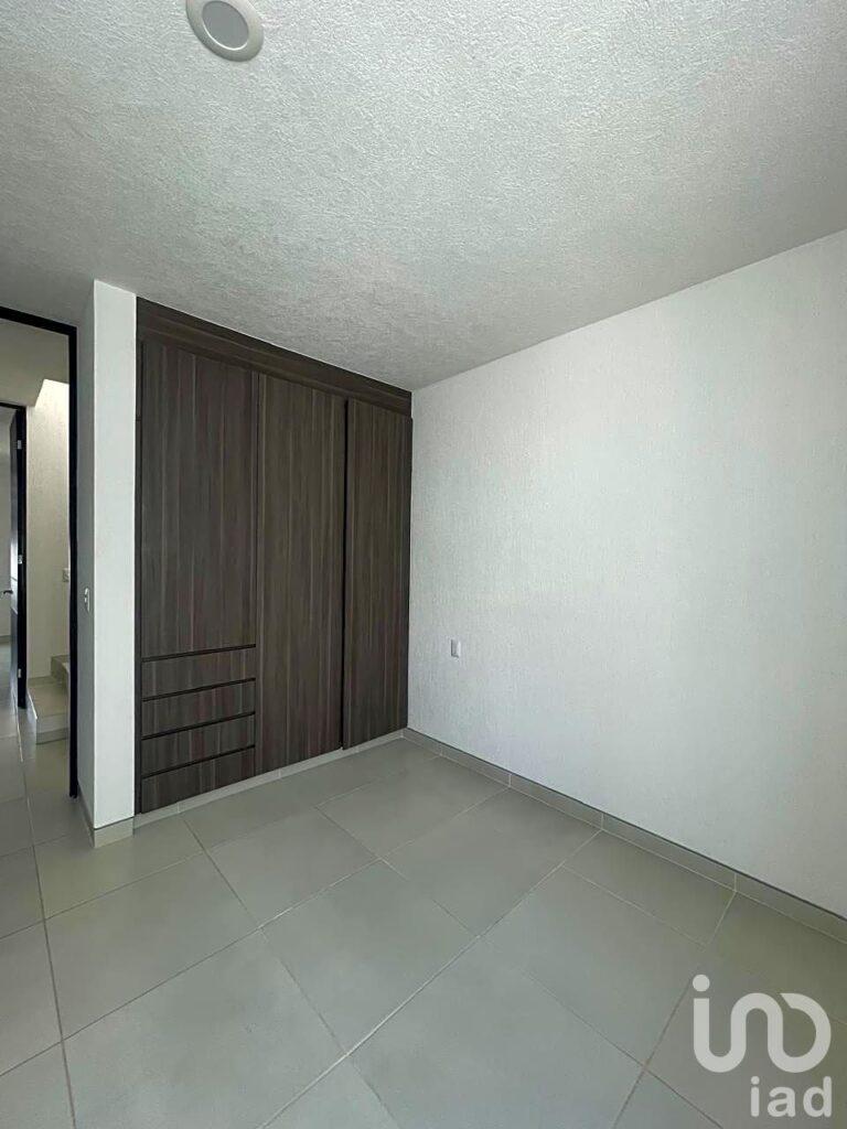 VENTA DE CASA EN ALTOZANO QUINTA CANTERA
