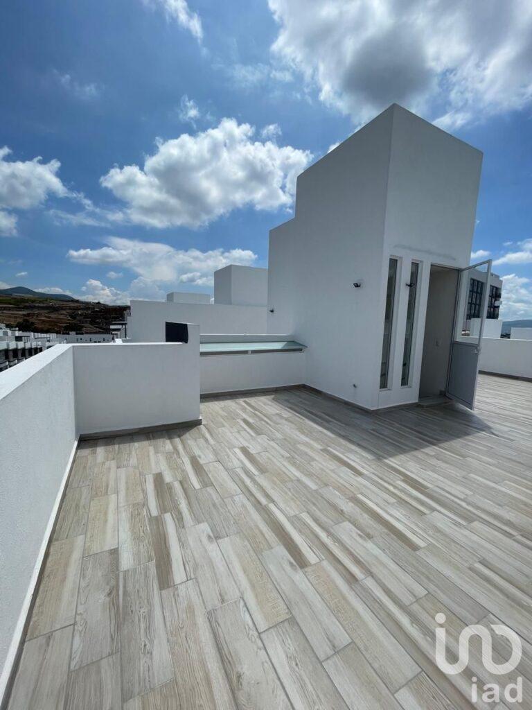 VENTA DE CASA EN ALTOZANO QUINTA CANTERA