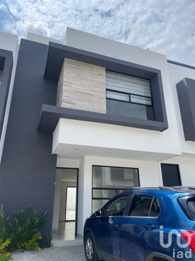 VENTA DE CASA EN ALTOZANO QUINTA CANTERA