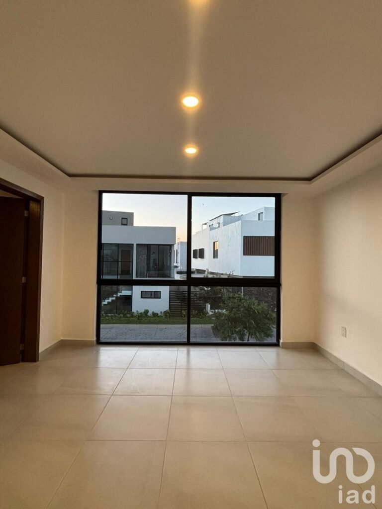 SE VENDE CASA NUEVA COTO TEHUANTEPEC EN FRACCIONAMIENTO ADAMAR TLAJOMULCO DE ZUÑIGA JALISCO