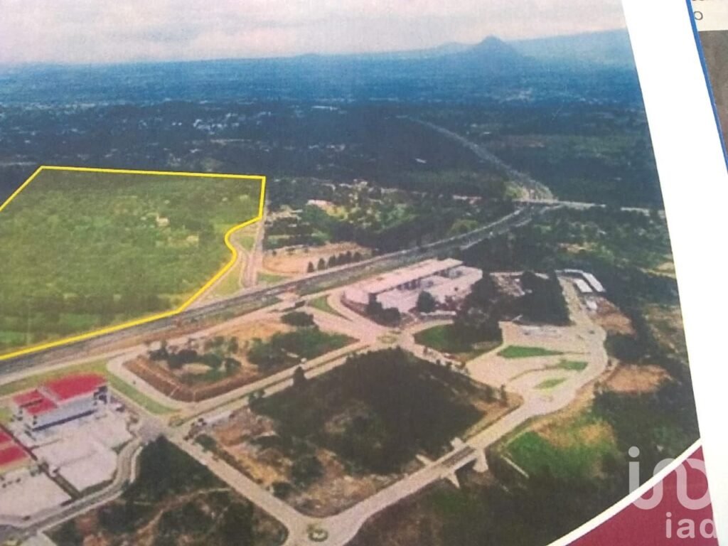 Terreno para fraccionamiento o centro comercial frente a Cd Judicial Tlaxcala