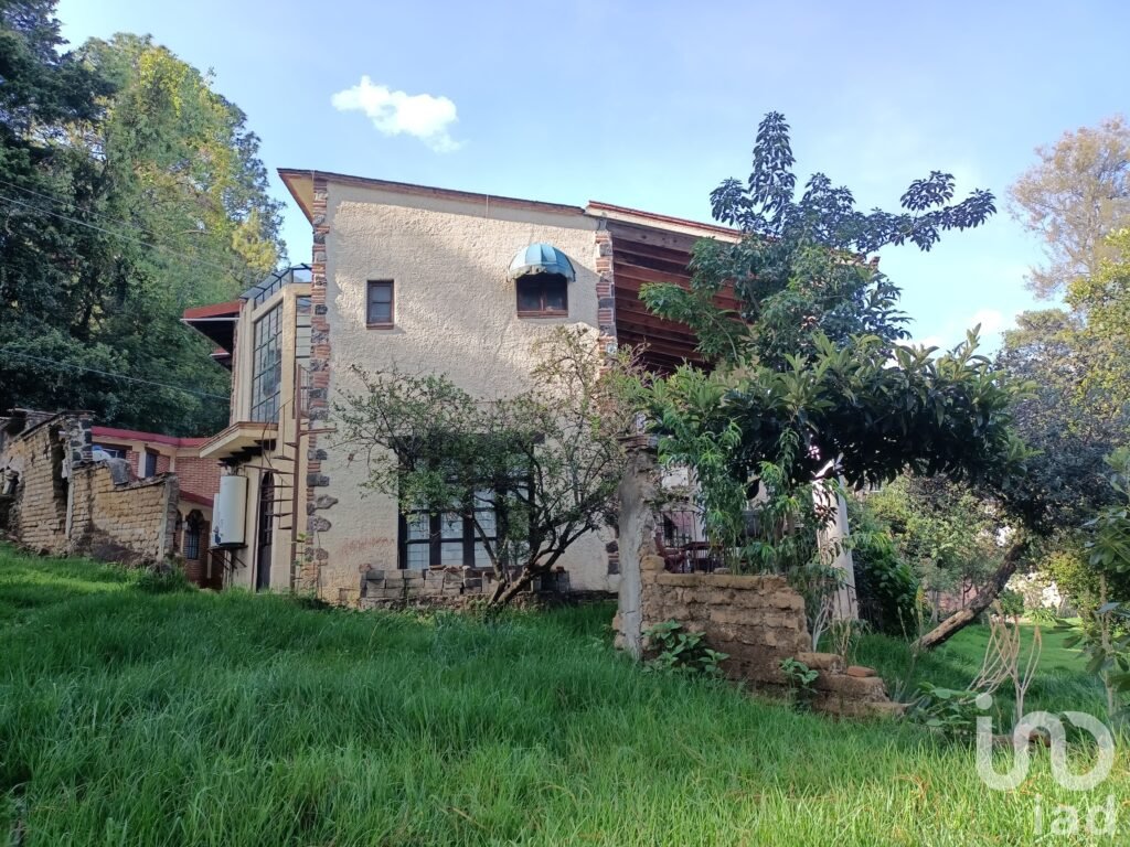 CASA EN VENTA  EN REAL MONTE CASINO CUERNAVACA, MORELOS...