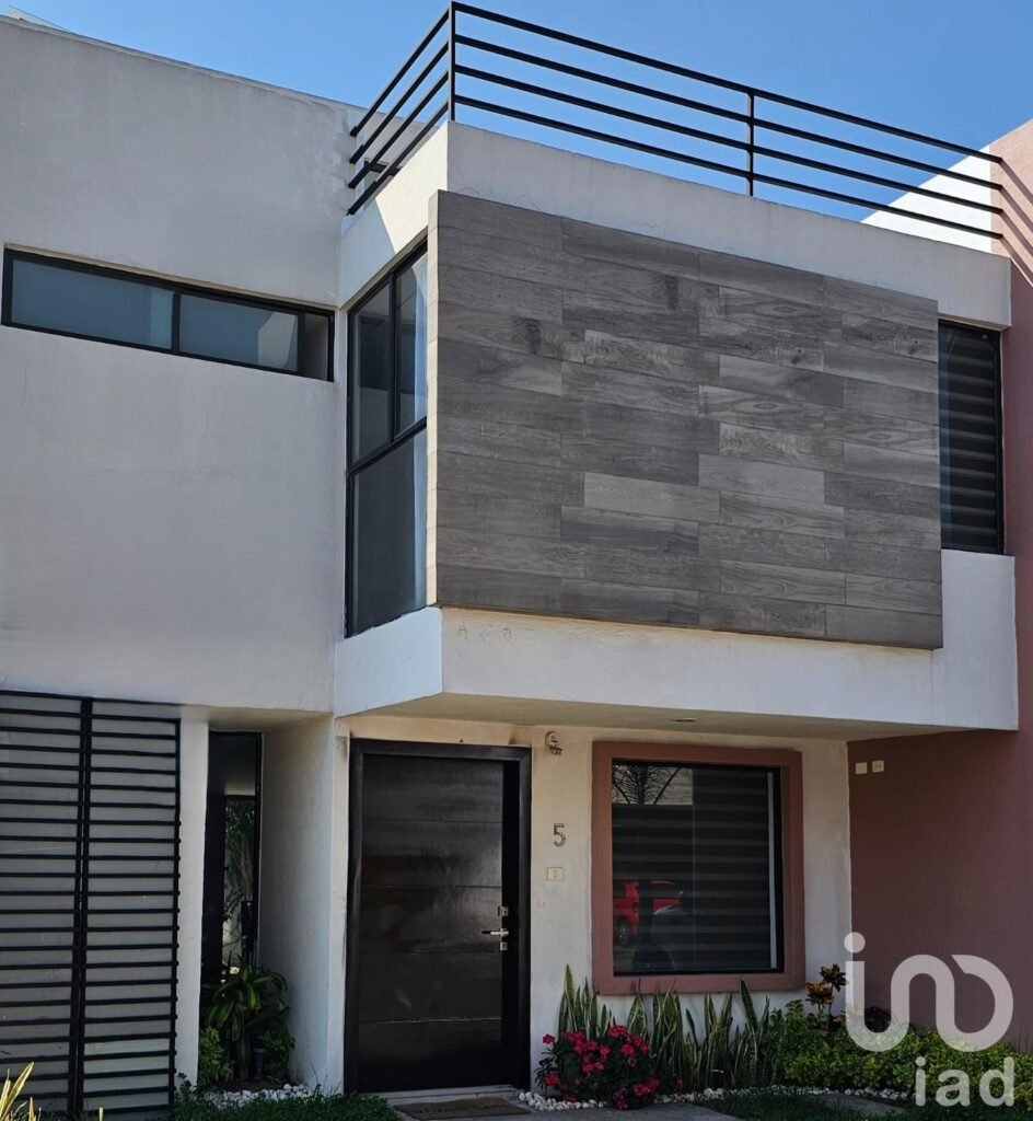 Casa en renta en la Antigua Cementera | Excelente ubicación.