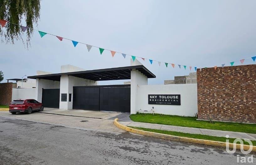 Terreno Residencial en Venta de 201 m2 en privada Sky Tolouse en Llano Grande, Metepec, Edo. Méx.