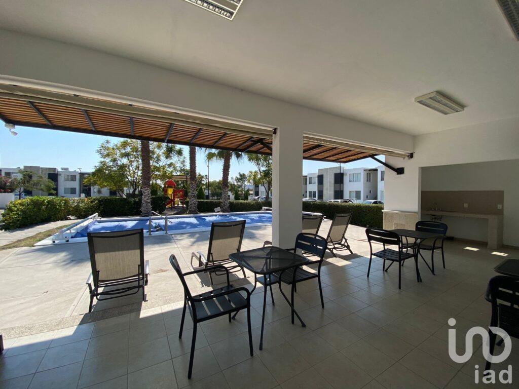 Departamento en renta en 3 cantos Querétaro pb