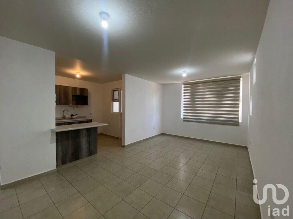 Departamento en renta en 3 cantos Querétaro pb