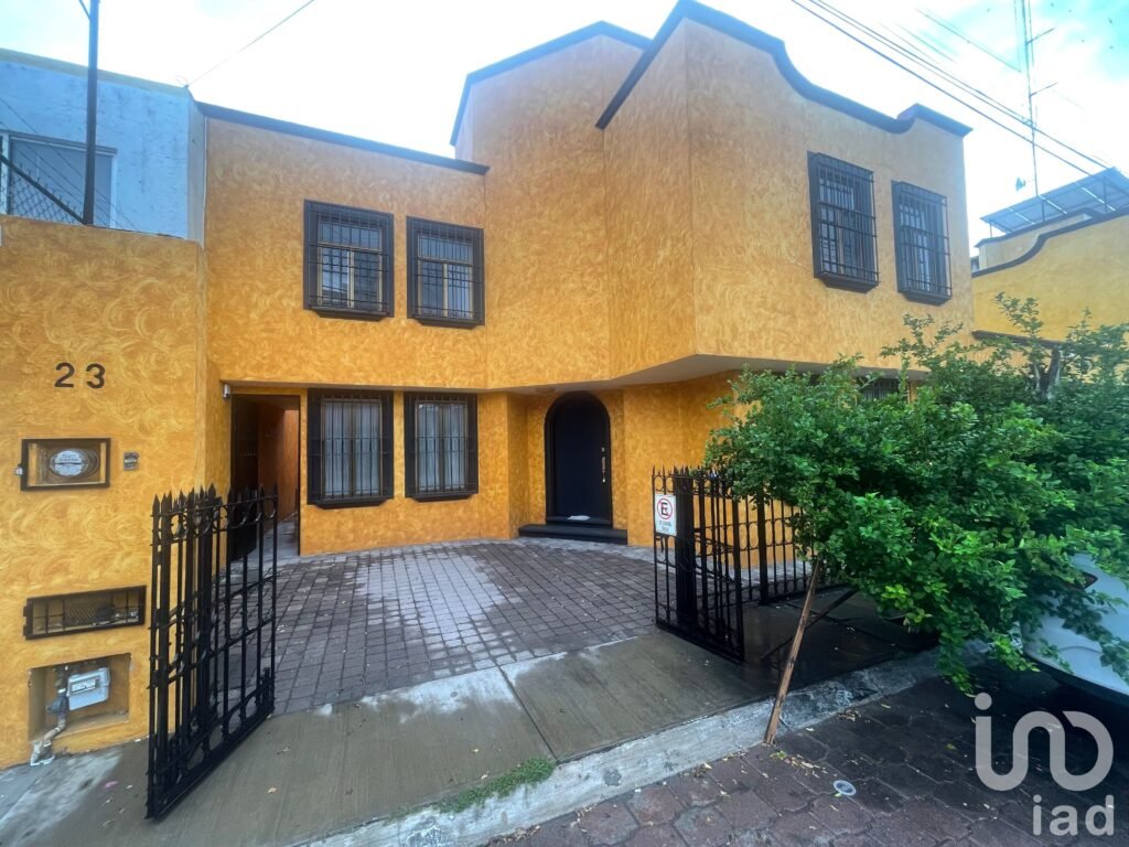 Renta de Casa para Oficina en Cerrada del Carrizal, Fraccionamiento el Carrizal Centro, Queretaro