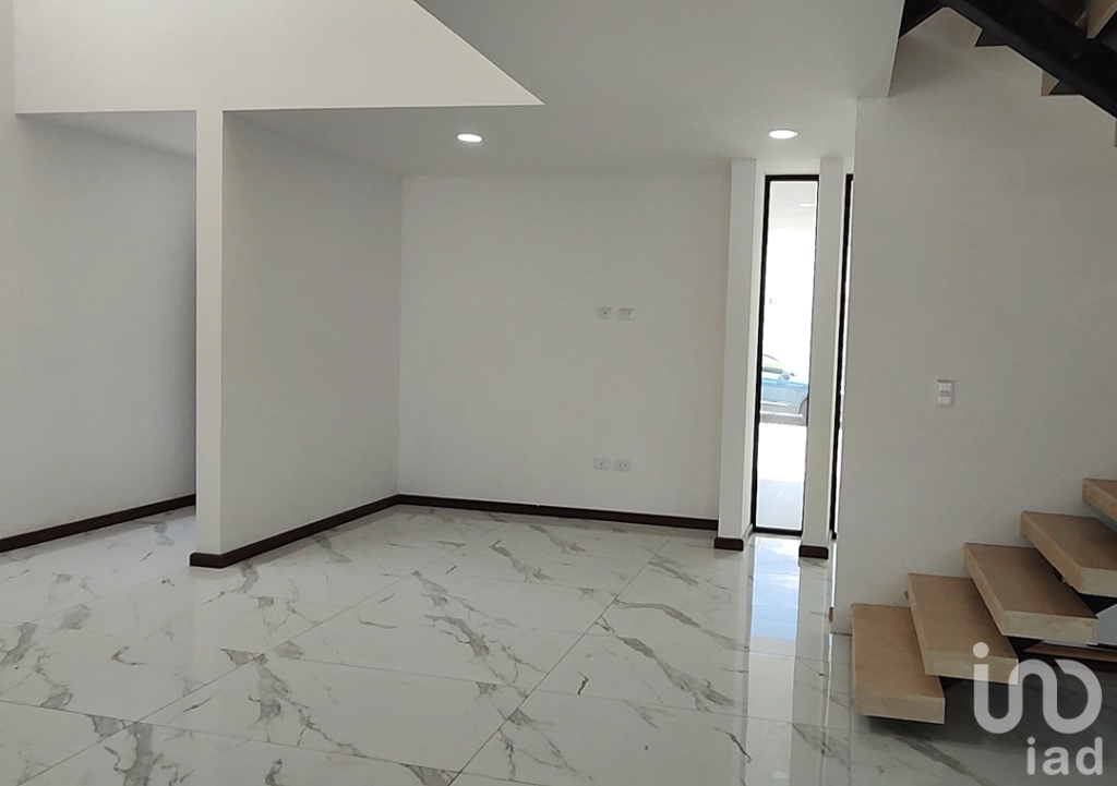 Casa con Isla de Granito y Gran Casa Club en Lomas de Angelópolis