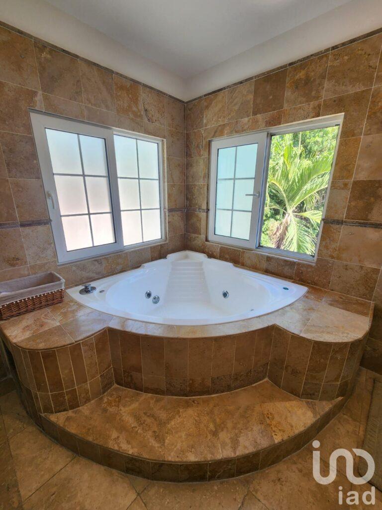 Residencia en Venta  Nuevo Vallarta  cerca de la Playa