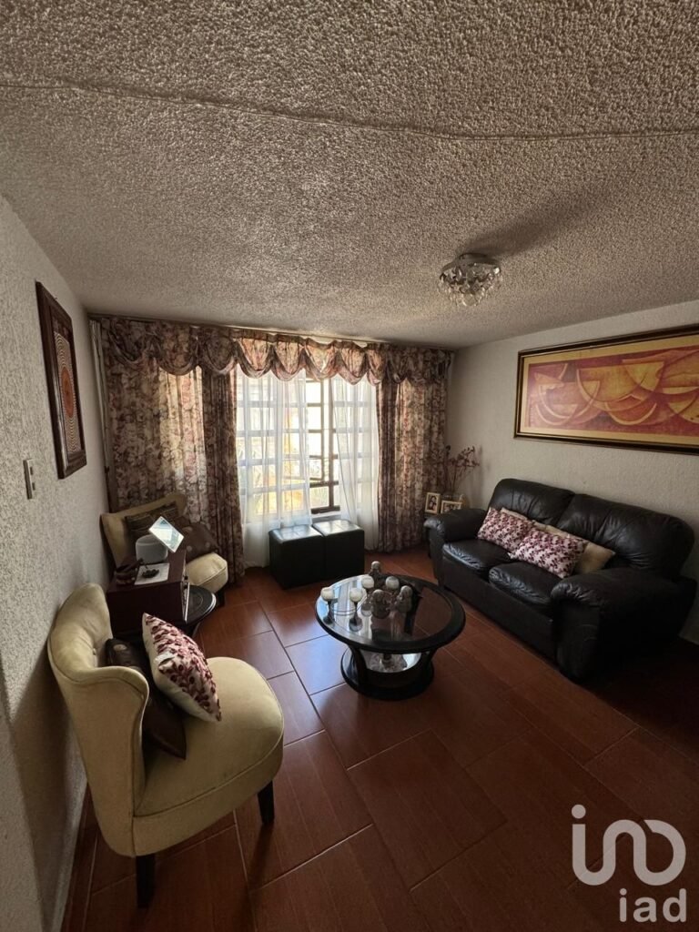 CASA EN VENTA, LA ALAMEDAS ATIZAPAN DE ZARAGOZA, CP 52970