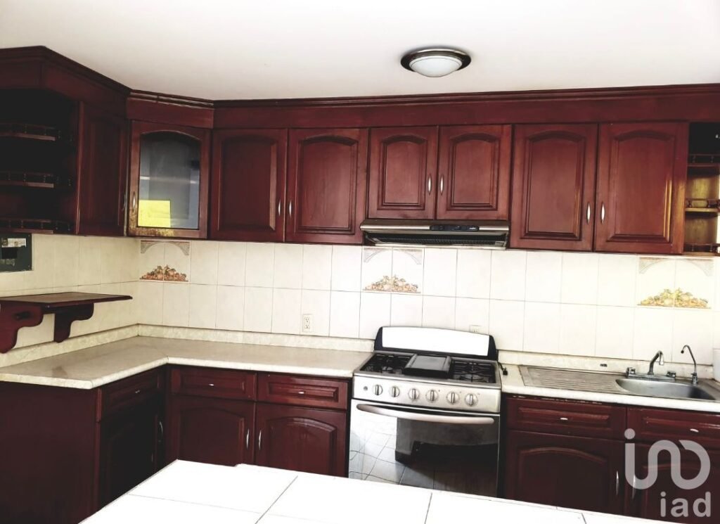 Casa en venta en esquina, en Lomas Lindas II, Atizapán de Zaragoza, Estado de México.