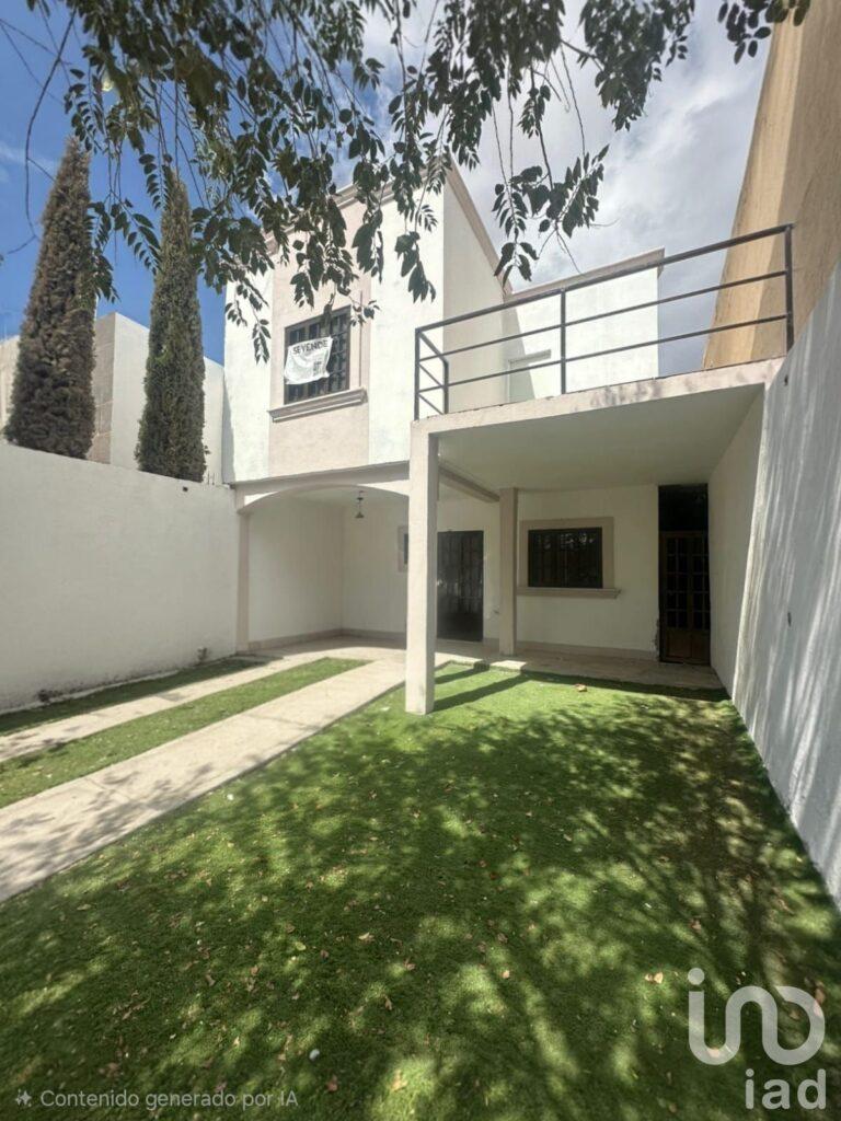 CASA EN VENTA EN TERRANOVA SUR ENTRE TORRES Y MIGUEL DE LA MADRID