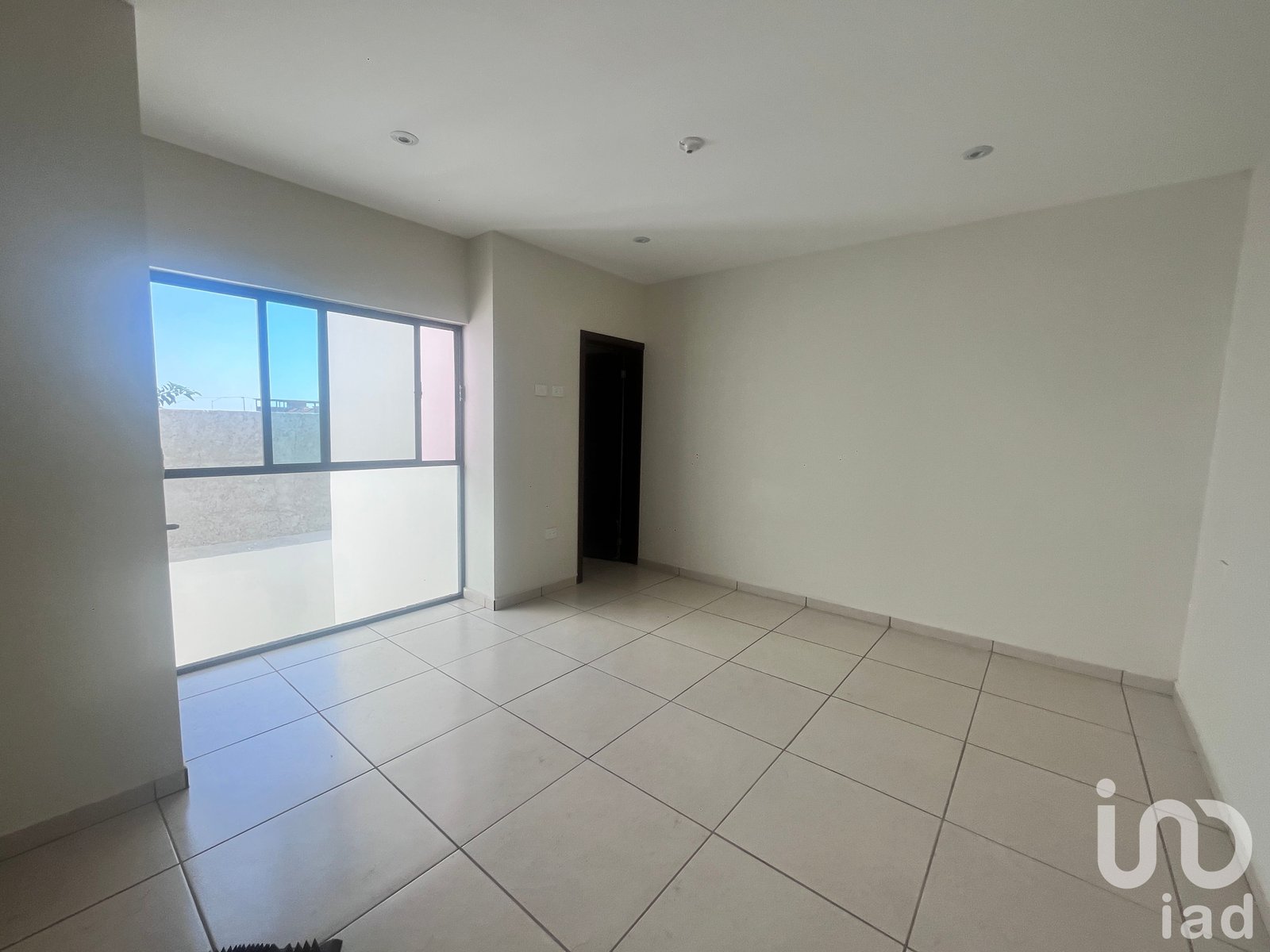 Casa en Venta en Fraccionamiento Ancira Durango 3 Recámaras 2.5 Baños Cochera para 2 Autos