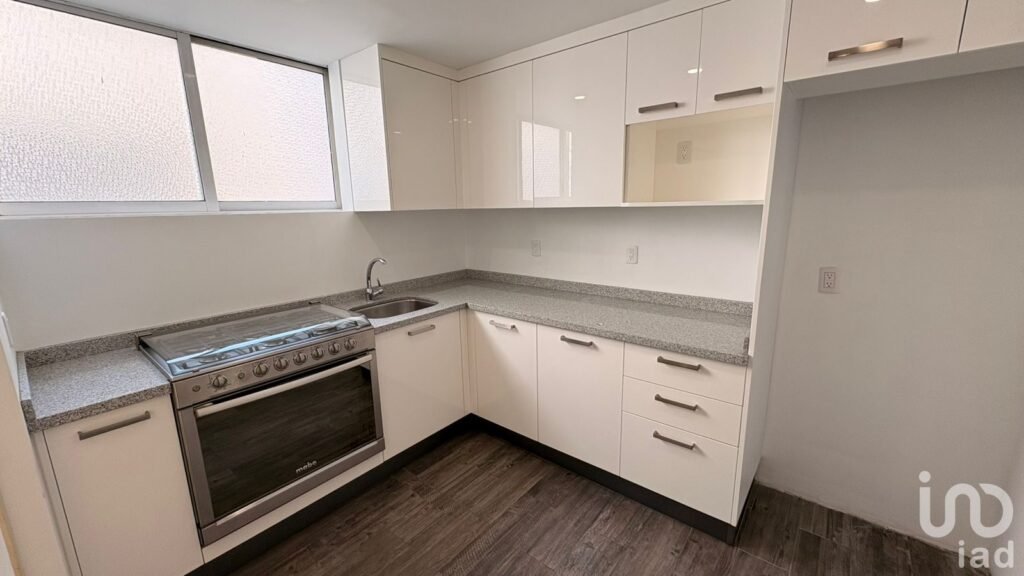 DEPARTAMENTO EN RENTA EN COFRE DE PEROTE LOMAS DE CHAPULTEPEC