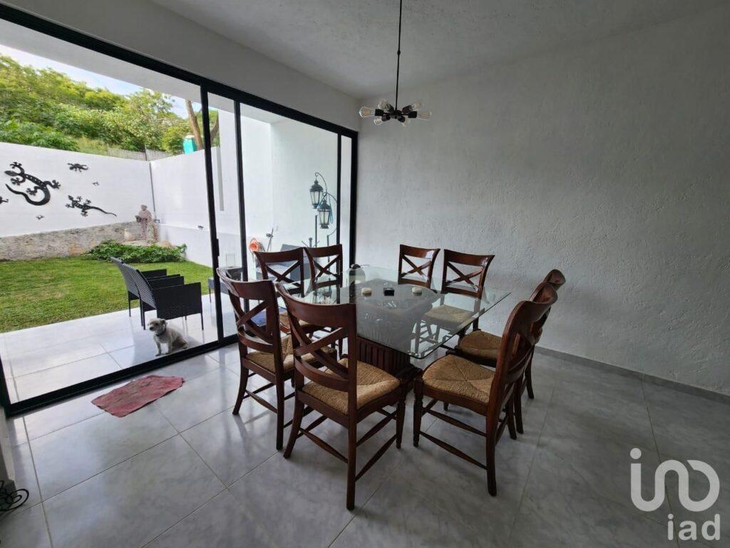 Venta de Casa en Lomas Atzingo, Cuernavaca, Morelos.