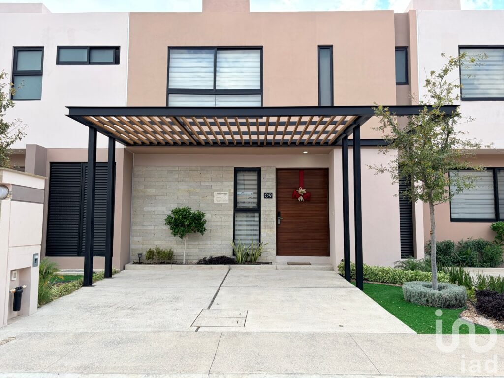 Casa en Venta en Altos del Marques, Querétaro Querétaro