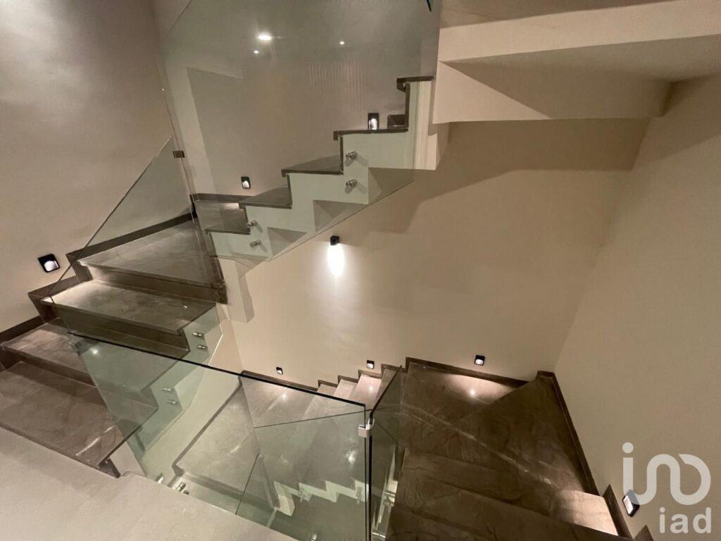 CASA EN VENTA EN MORILLOTLA MODERNA CON EXCELENTES ACABADOS