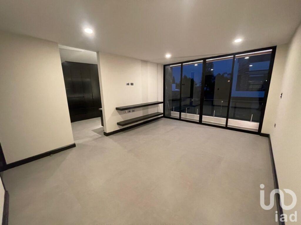 CASA EN VENTA EN MORILLOTLA MODERNA CON EXCELENTES ACABADOS
