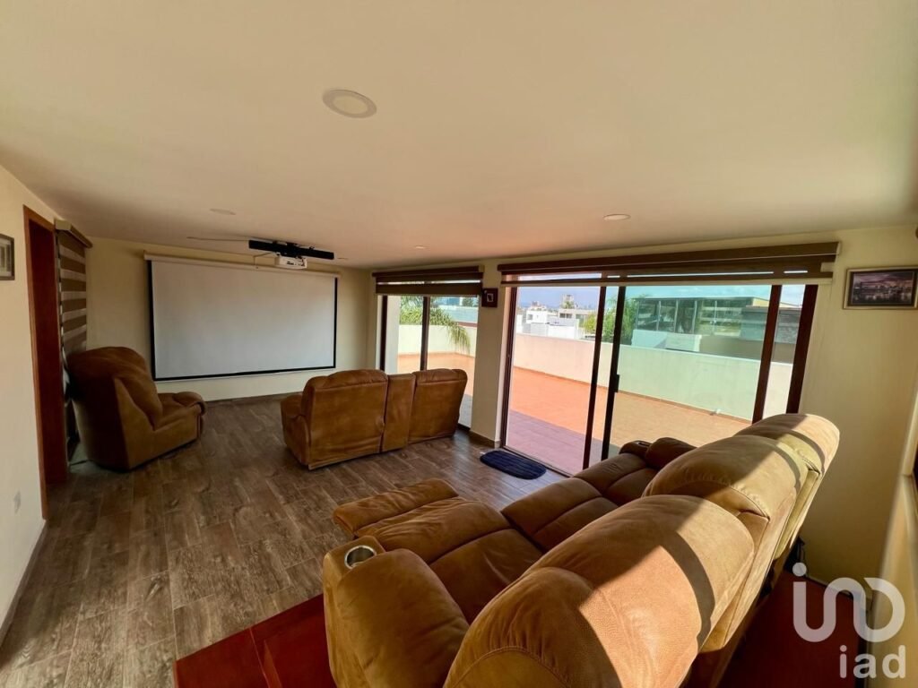 Residencia en Cluster 333, Lomas de Angelopolis 1