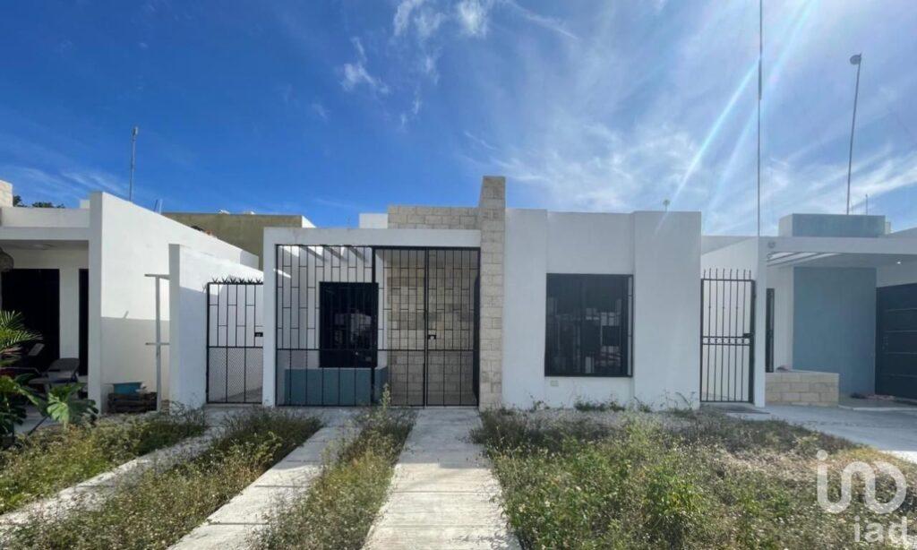 Casa en venta en Marsella III, Playa del Carmen.