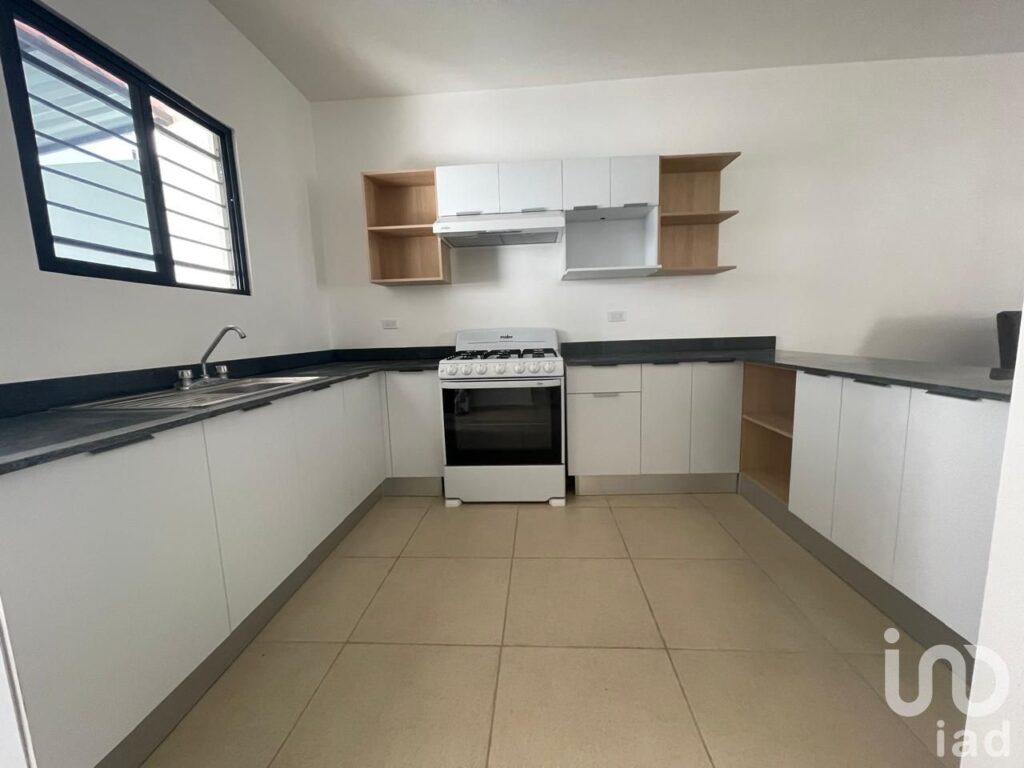 Casa en venta en Marsella III, Playa del Carmen.