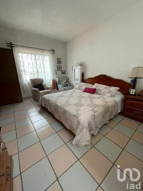 CASA EN ALTA VISTA A 5 MINUTOS CENTRO DE CUERNAVACA