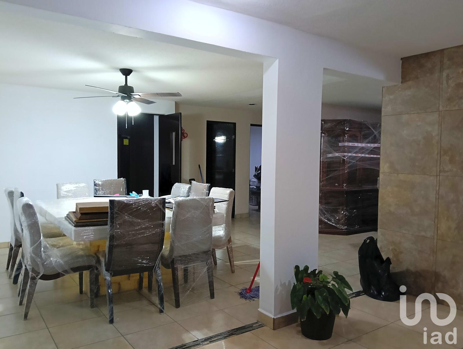 CASA EN VENTA RESIDENCIAL SAN MATEO CORREGIDORA QRO.