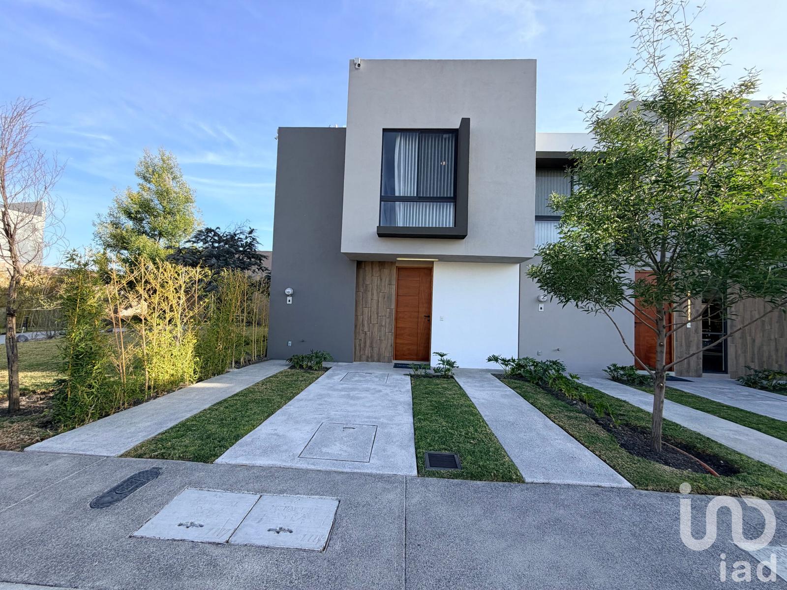 Casa en Venta en Paseo de Lavandas Zakia, el Marques Querétaro