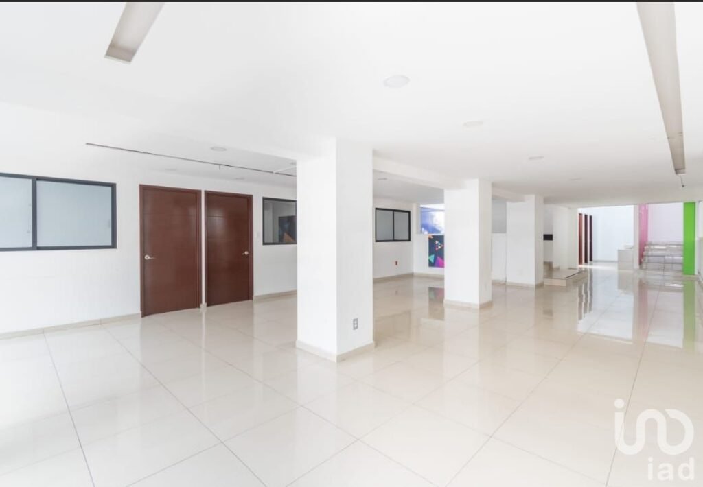 OFICINAS EN RENTA EN LA COLONIA NARVARTE, DOS NIVELES DISPONIBLES.