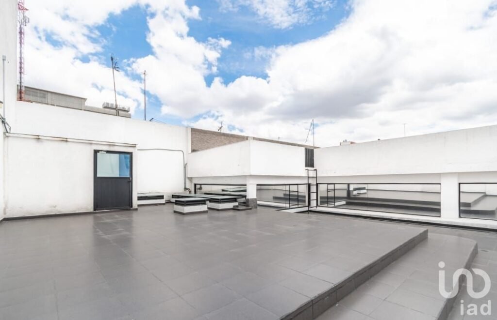 OFICINAS EN RENTA EN LA COLONIA NARVARTE, DOS NIVELES DISPONIBLES.