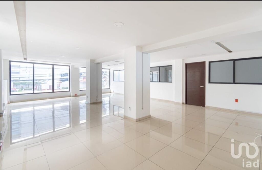 OFICINAS EN RENTA EN LA COLONIA NARVARTE, DOS NIVELES DISPONIBLES.