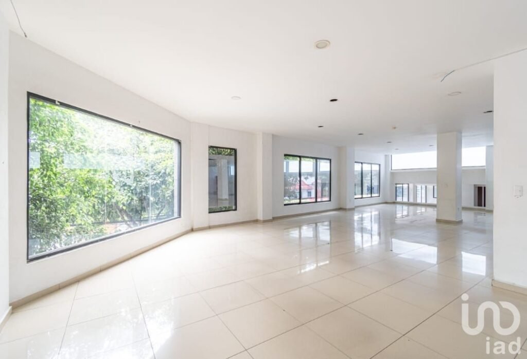 OFICINAS EN RENTA EN LA COLONIA NARVARTE, DOS NIVELES DISPONIBLES.