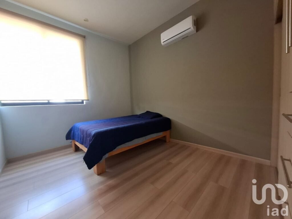 Casa amueblada en renta en Residencial Castilla la Nueva