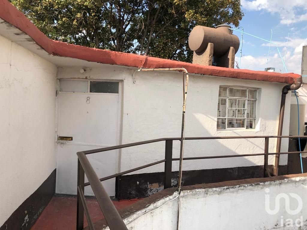 EDIFICIO EN VENTA OPORTUNIDAD PARA INVERSIONISTA CON 9 DEPARTAMENTOS