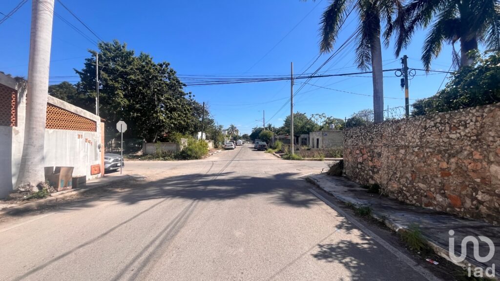 TERRENO EN VENTA CERCA DE MACROPLAZA MERIDA YUCATAN