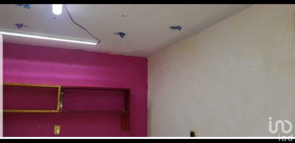 VENTA DE CASA EN JARDINES DE CERRO GORDO, ECATEPEC DE MORELOS.