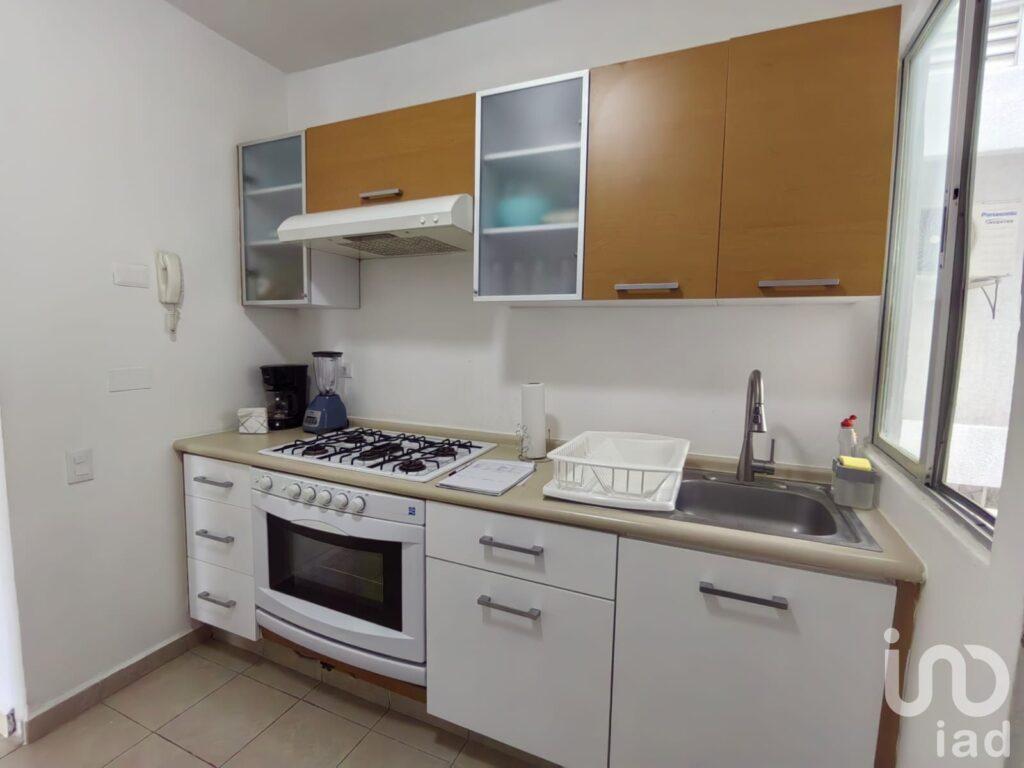 RENTO DEPARTAMENTO EN YIKAL SM. 40 CANCUN, Q.ROO