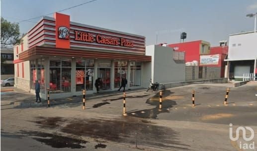 ESPACIO COMERCIAL EN RENTA TIENDA ANCLA TOKS
