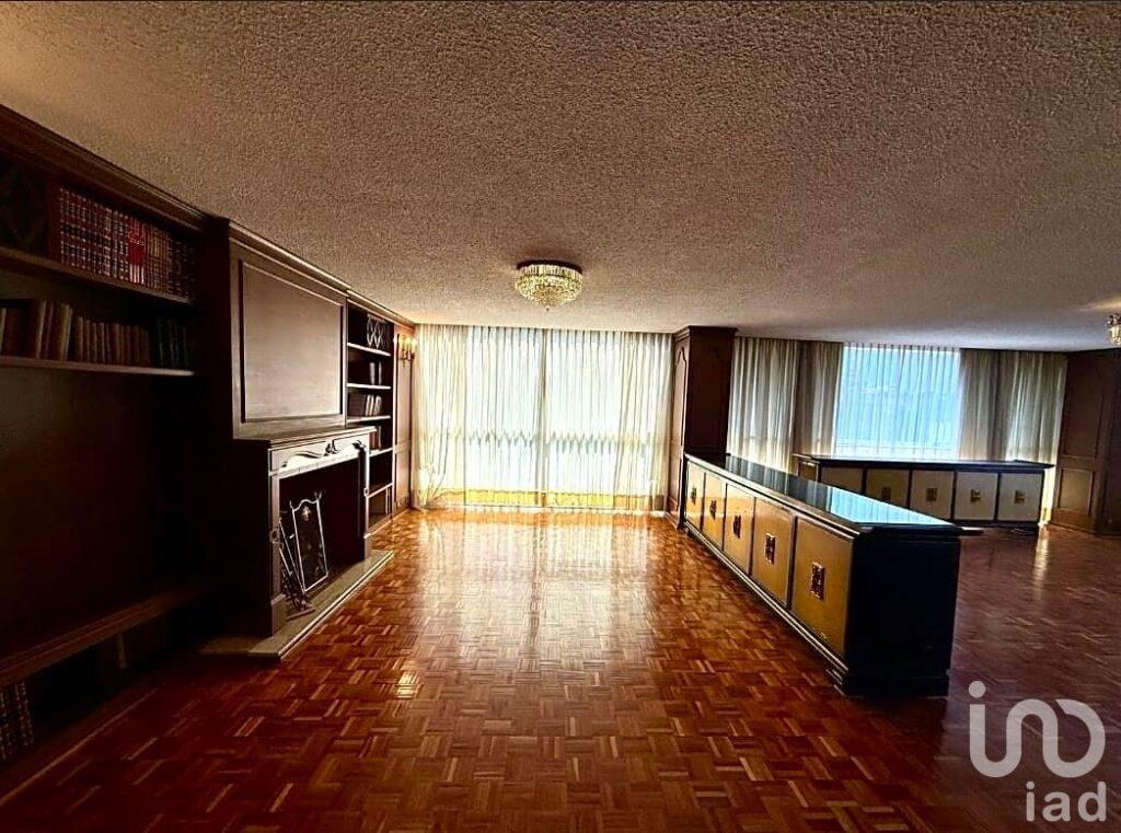AMPLIO DEPARTAMENTO EN VENTA, EN POLANCO, SECC, I, CDMX.