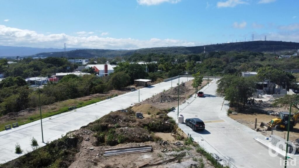 VENDO TERRENO RESIDENCIAL EN ZONA NORTE PONIENTE  DE TUXTLA GUTIERREZ