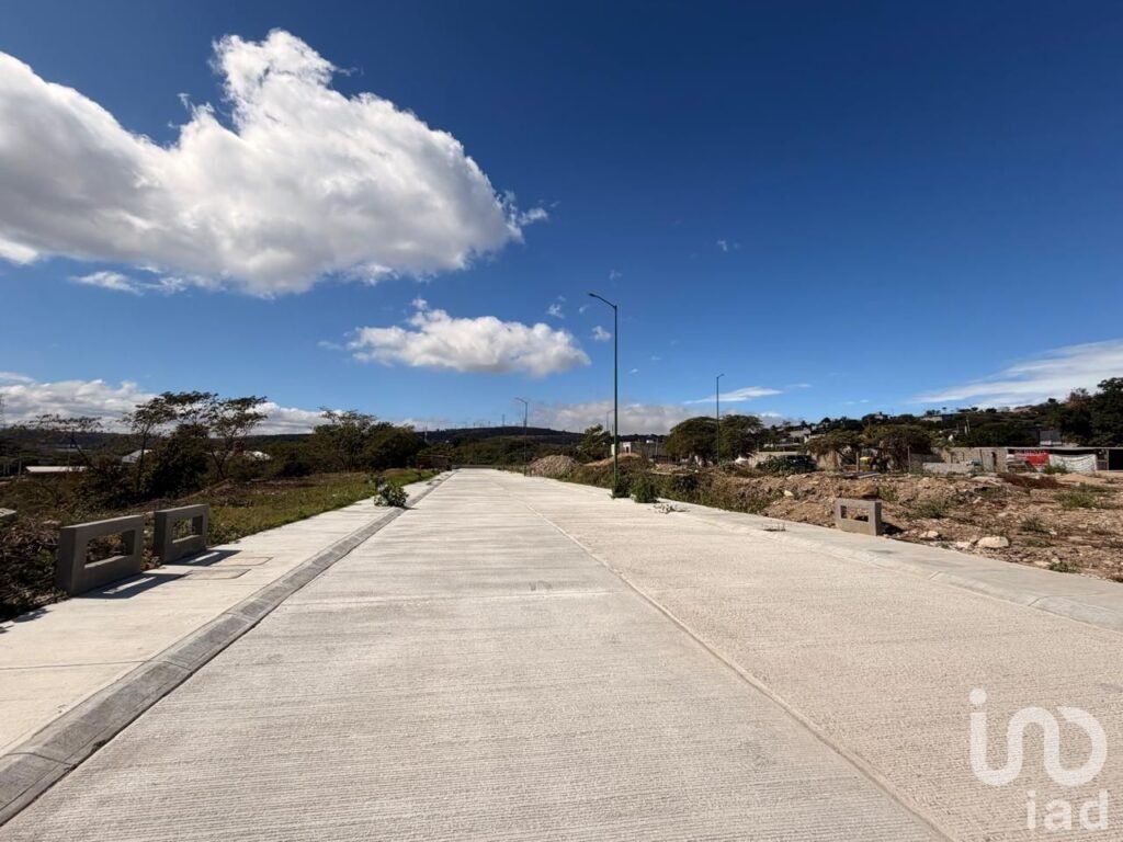 VENDO TERRENO RESIDENCIAL EN ZONA NORTE PONIENTE  DE TUXTLA GUTIERREZ