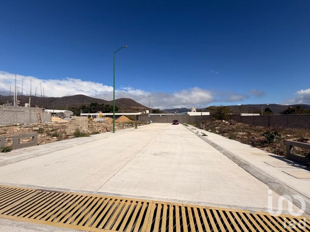 VENDO TERRENO RESIDENCIAL EN ZONA NORTE PONIENTE  DE TUXTLA GUTIERREZ