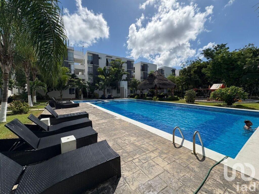Departamento 2 Recámaras en Venta en Villas del Sol Plus Playa del Carmen