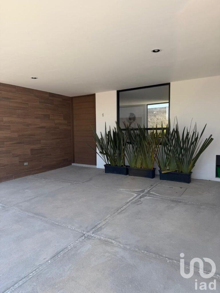 Casa En Venta En Tlaxcalancingo, Cerca a UVM