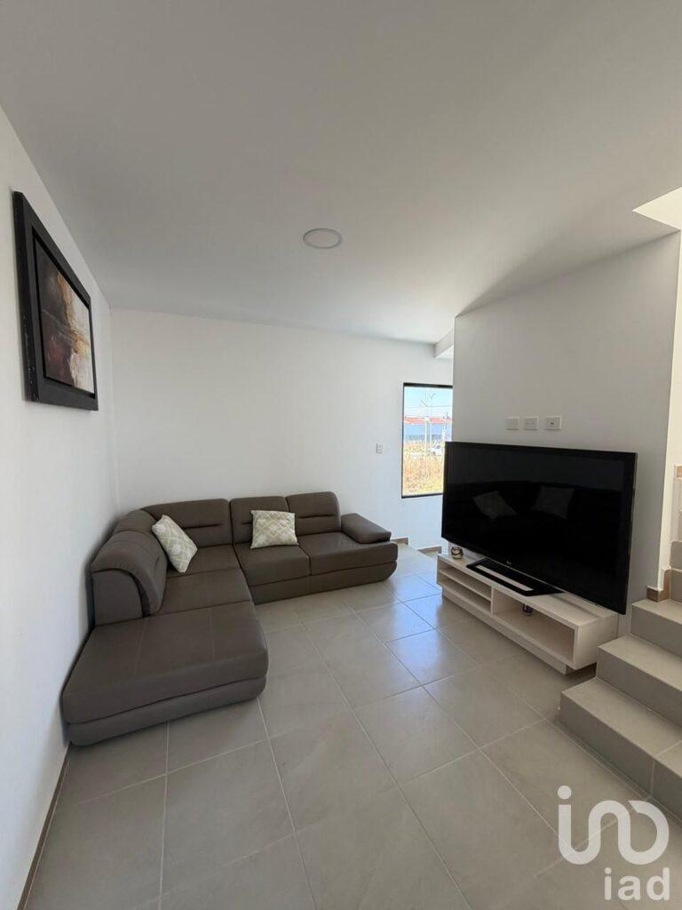 Casa En Venta En Tlaxcalancingo, Cerca a UVM