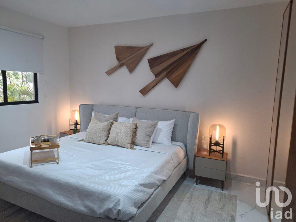 DEPARTAMENTO EN VENTA AVENIDA HUAYACAN EN CANCUN