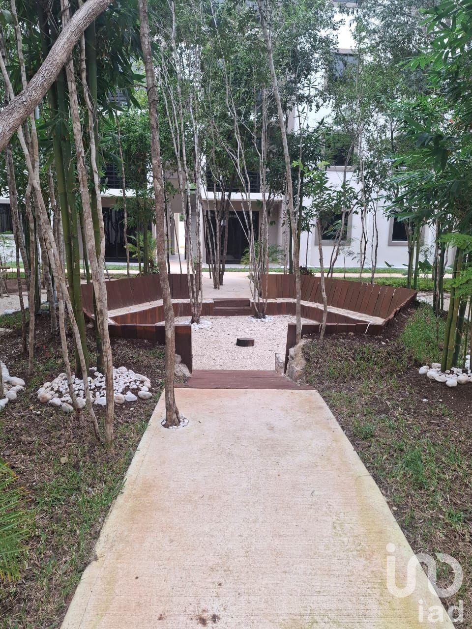 DEPARTAMENTO EN VENTA AVENIDA HUAYACAN EN CANCUN